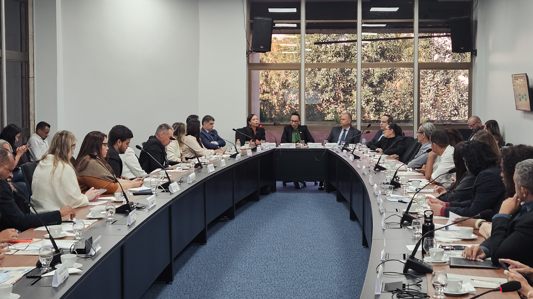 O evento, sediado no Espaço Sedes Colab, na quinta-feira (22/5), reuniu aproximadamente trinta gestores responsáveis por processos disciplinares | Foto: Divulgação/CGDF