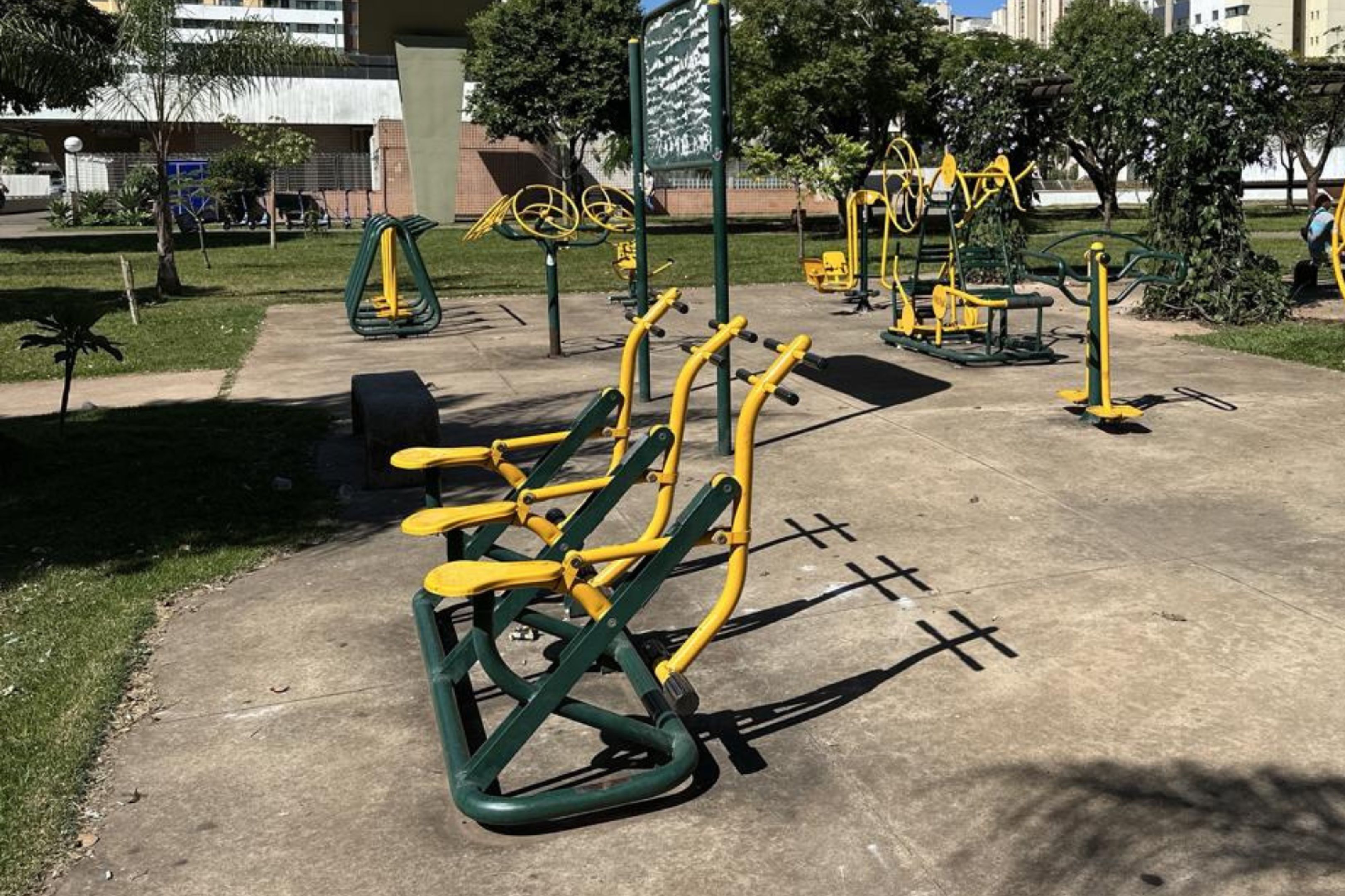Entre os serviços que serão contratados pela Novacap está a remoção e a manutenção de equipamentos | Fotos: Divulgação/Novacap
