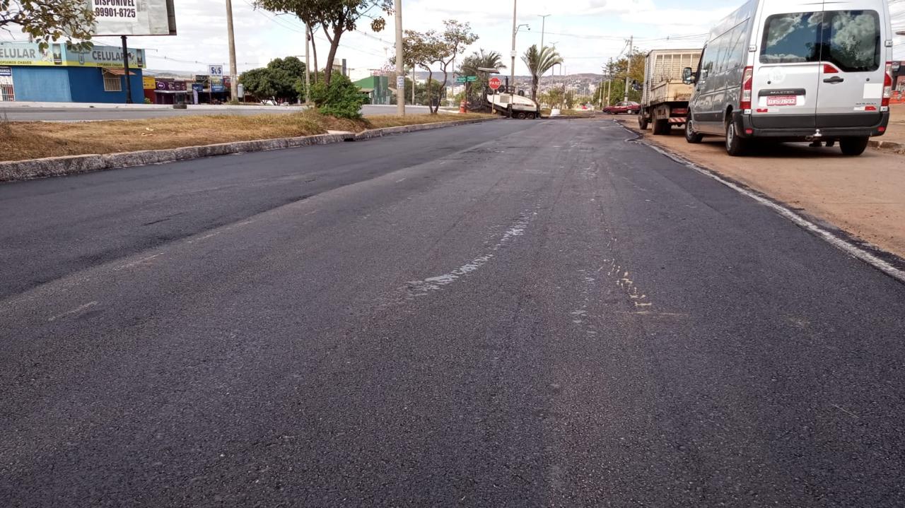 Quadras 201 e 204 da cidade já tiveram os serviços concluídos; agora, com a retomada, trabalho roca as áreas com asfalto mais desgastado | Foto: Divulgação/Novacap